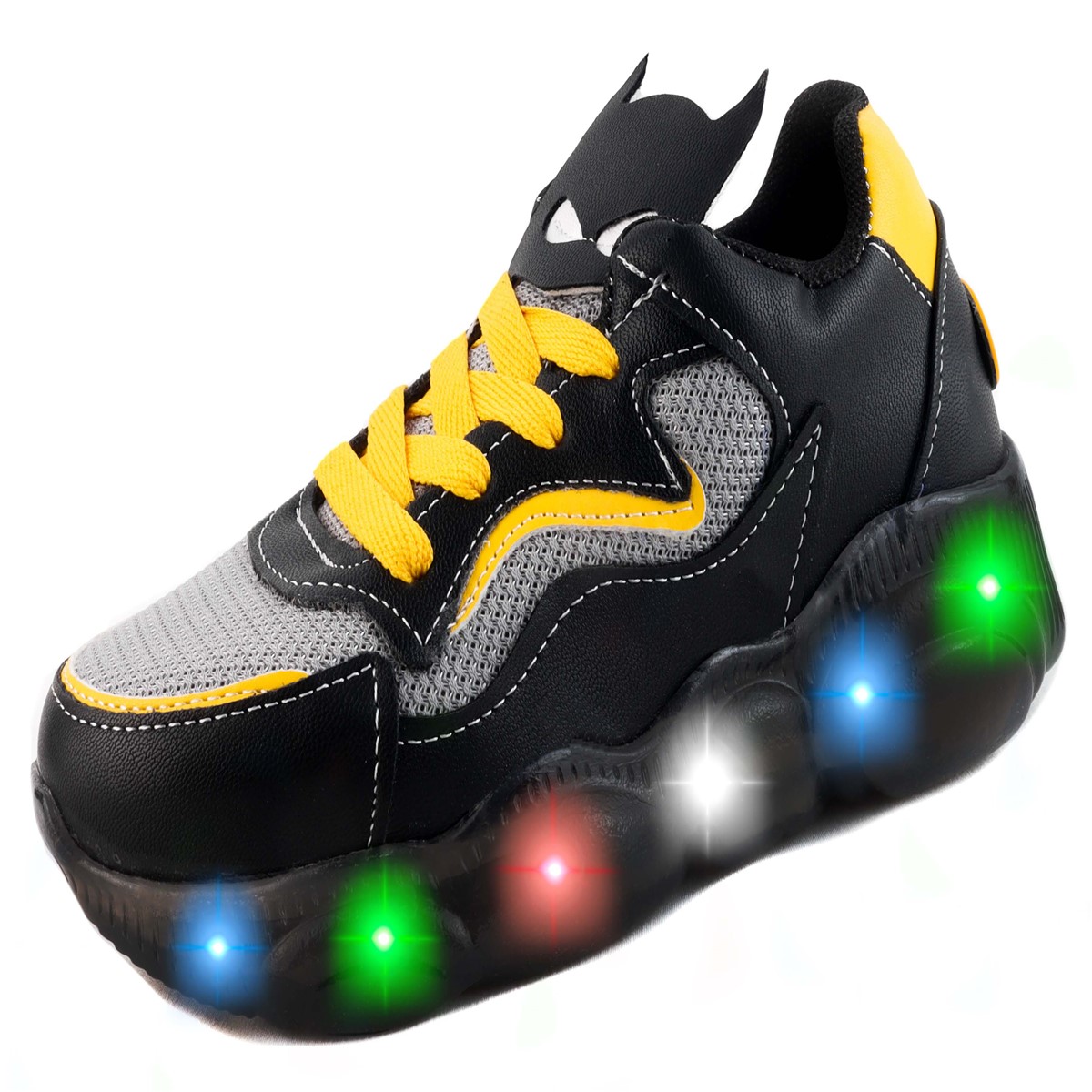 Tenis batman niño luces led superhéroe cómic 120-031 negro.