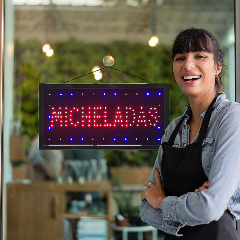 Letrero Publicitario Luminoso Led de Micheladas / Master / ML-LET-MICHELAD