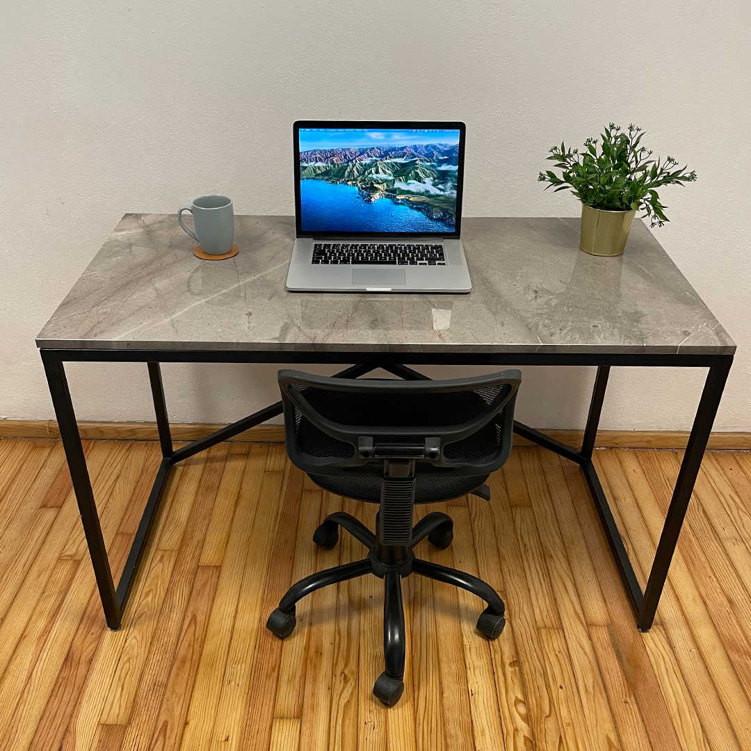 Escritorio YAAKUN Cubierta Marmol Santo Tomas