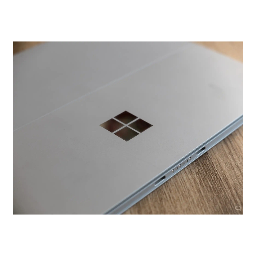 P/o Microsoft Surface Pro 4 128 GB, 4 GB RAM, Intel Core i5