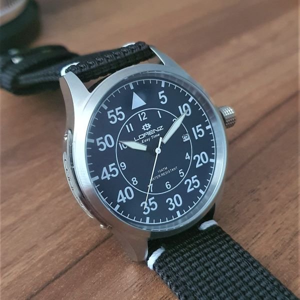 Reloj de hombre CLASSIC con caja(40 mm) y cadena de acero, bisel