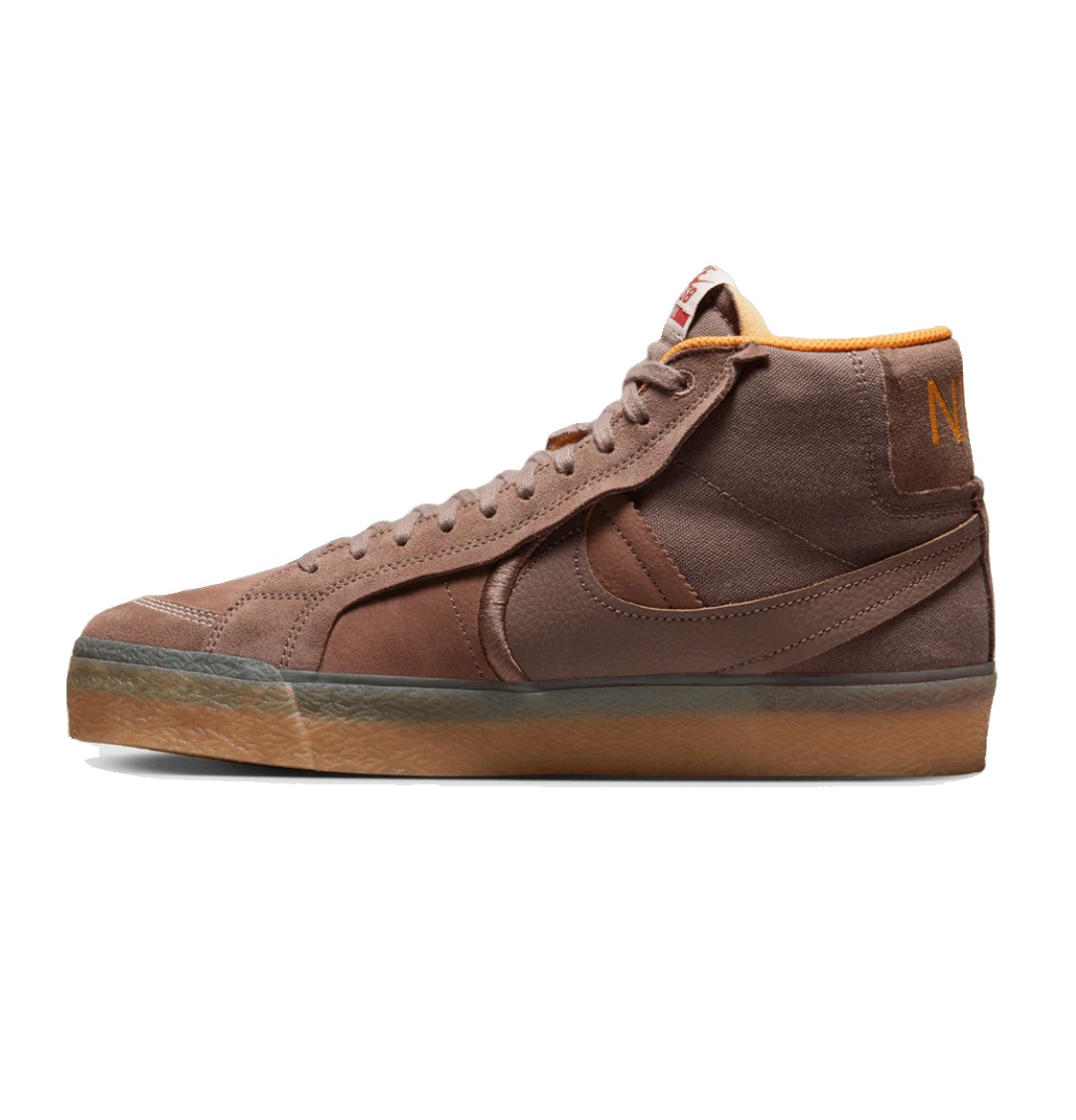 Tenis Nike SB Zoom Blazer Mid PRM Plus Original DV5468 200