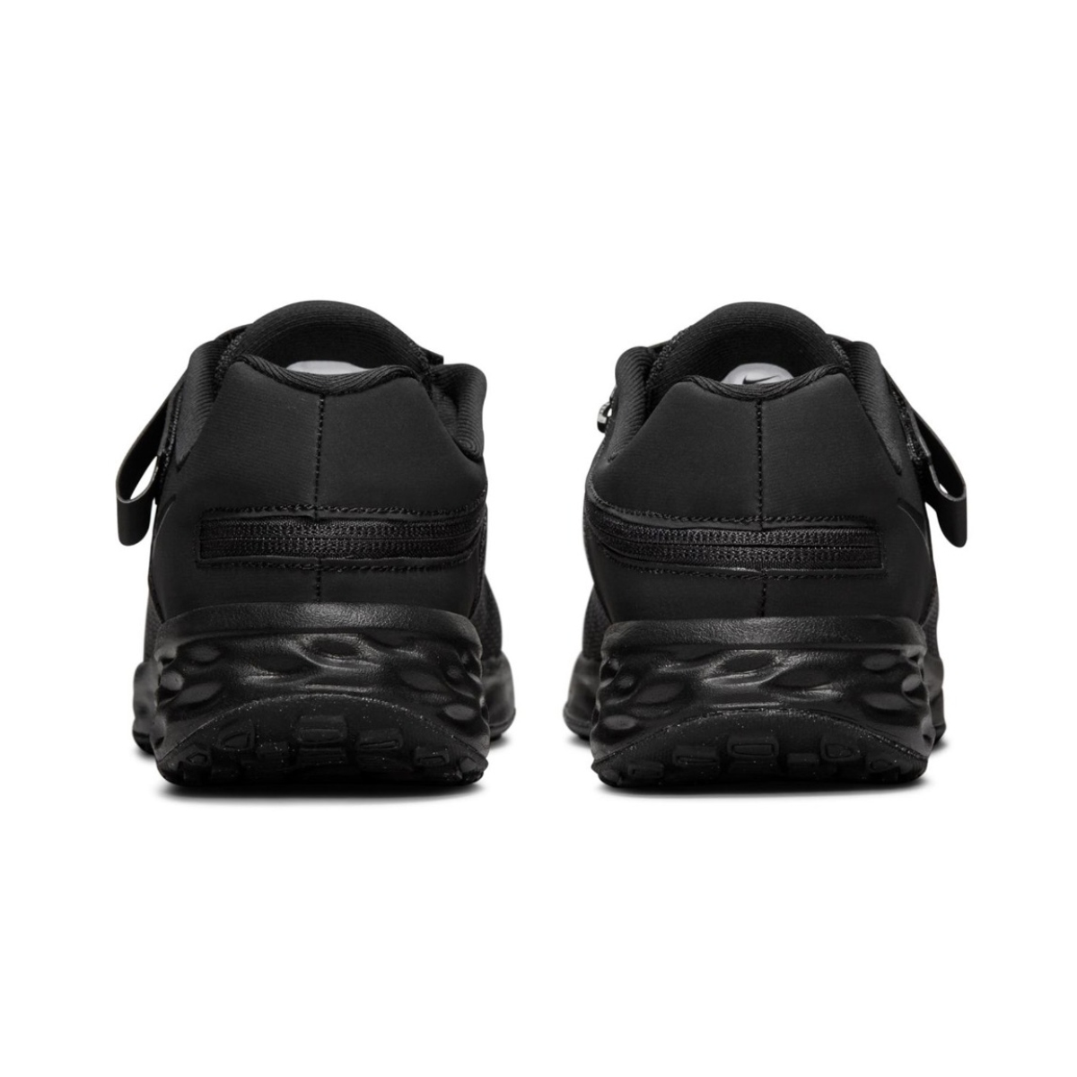 Tenis Deportivo Nike Revolution 6 Flyease Negro DD1113-001