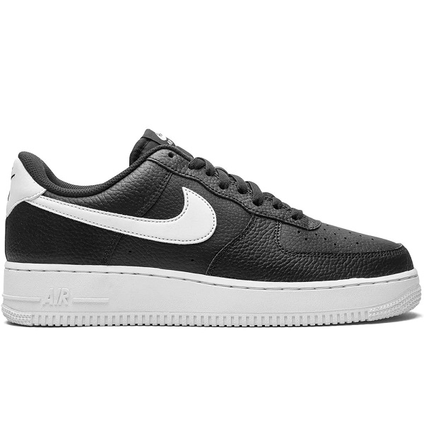 Tenis Nike Air Force 1 '07 Negro/Blanco Hombre 