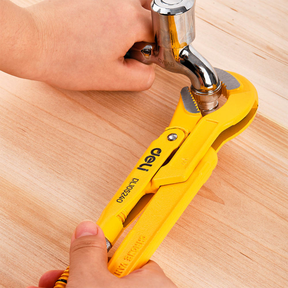 Deli Llave Sueca de tubo 45 ?1? de Acero al Alto Carbono DL105240 Sujeci?n de 55mm