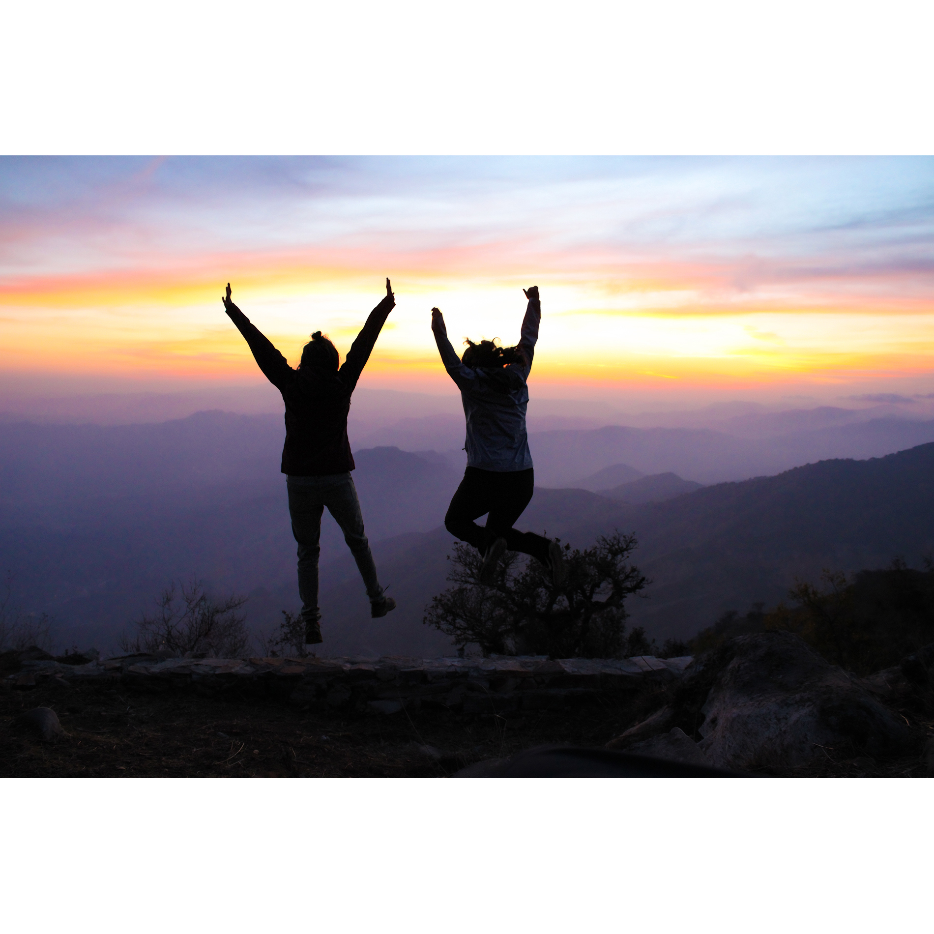 Playera Gris KON TIKI para Mujer, Outdoor, Aventura y Casual Manga Corta Peñamiller-GR