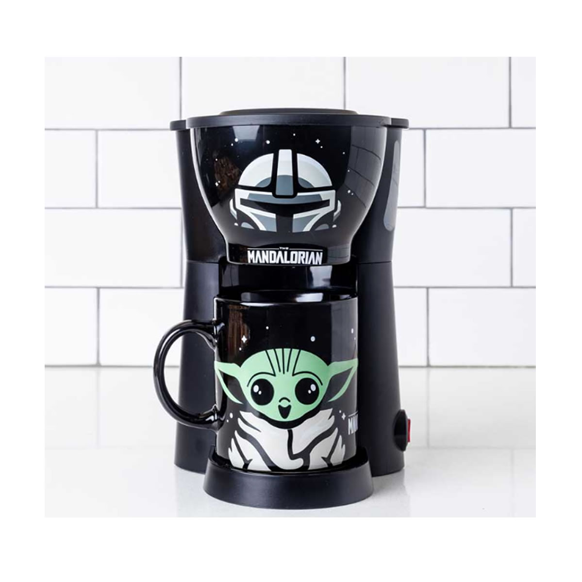 Cafetera Star Wars The Mandalorian Grogu Con Taza Incluida