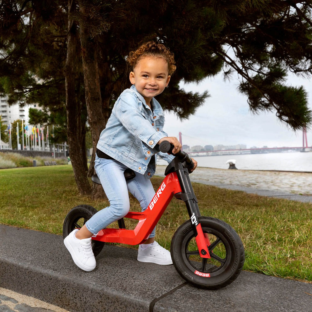 Bicicleta equilibio sin pedales entrenadora BERG Biky Mini