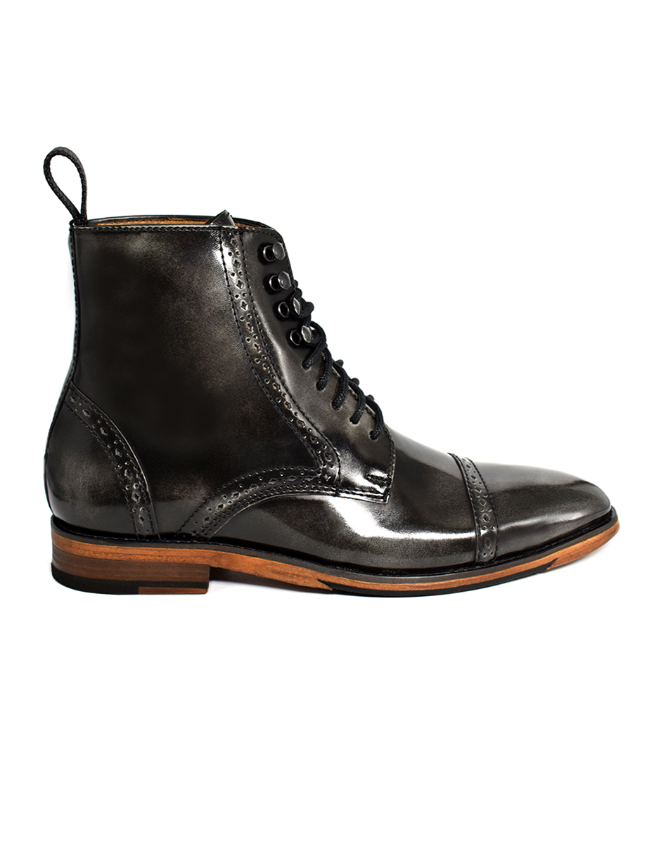 Botal artesanal de piel vacuno para caballero modelo Aristoteles