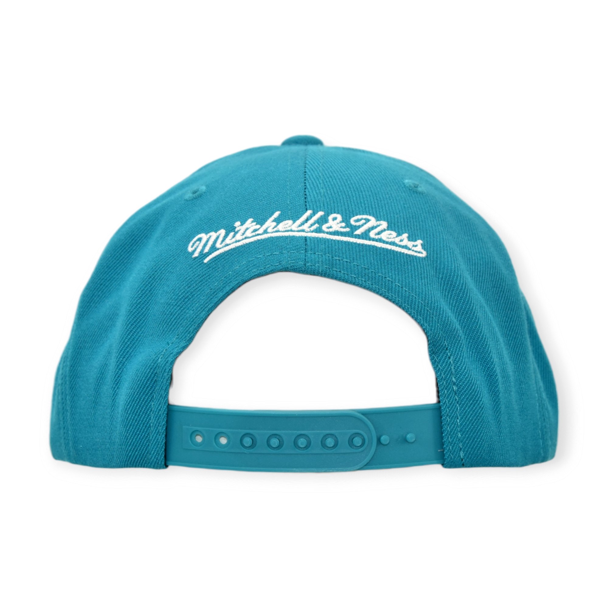 Gorra Detroit Pistons Mitchell And Ness Team Ground