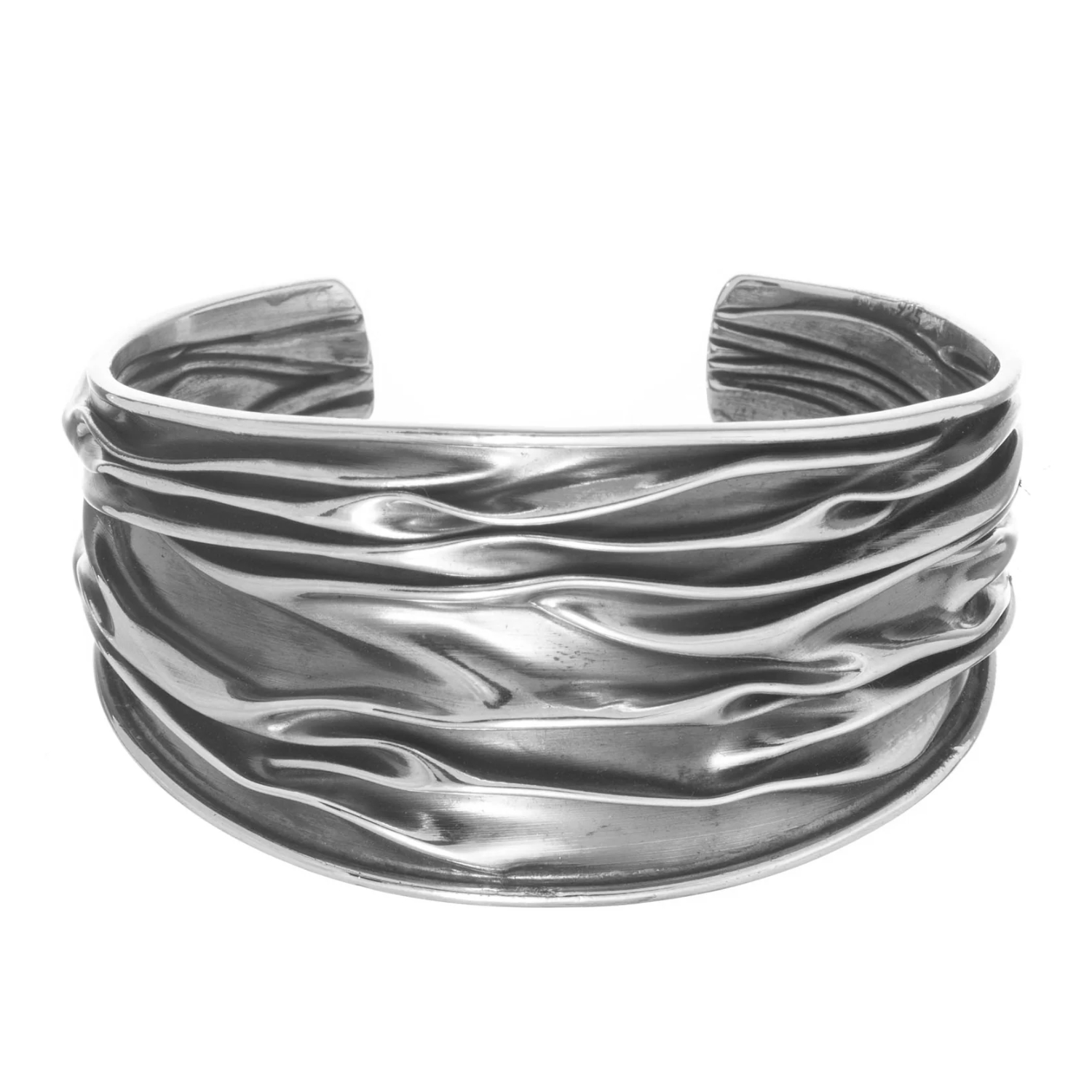Brazalete pavonado elaborado totalmente de plata ley .925