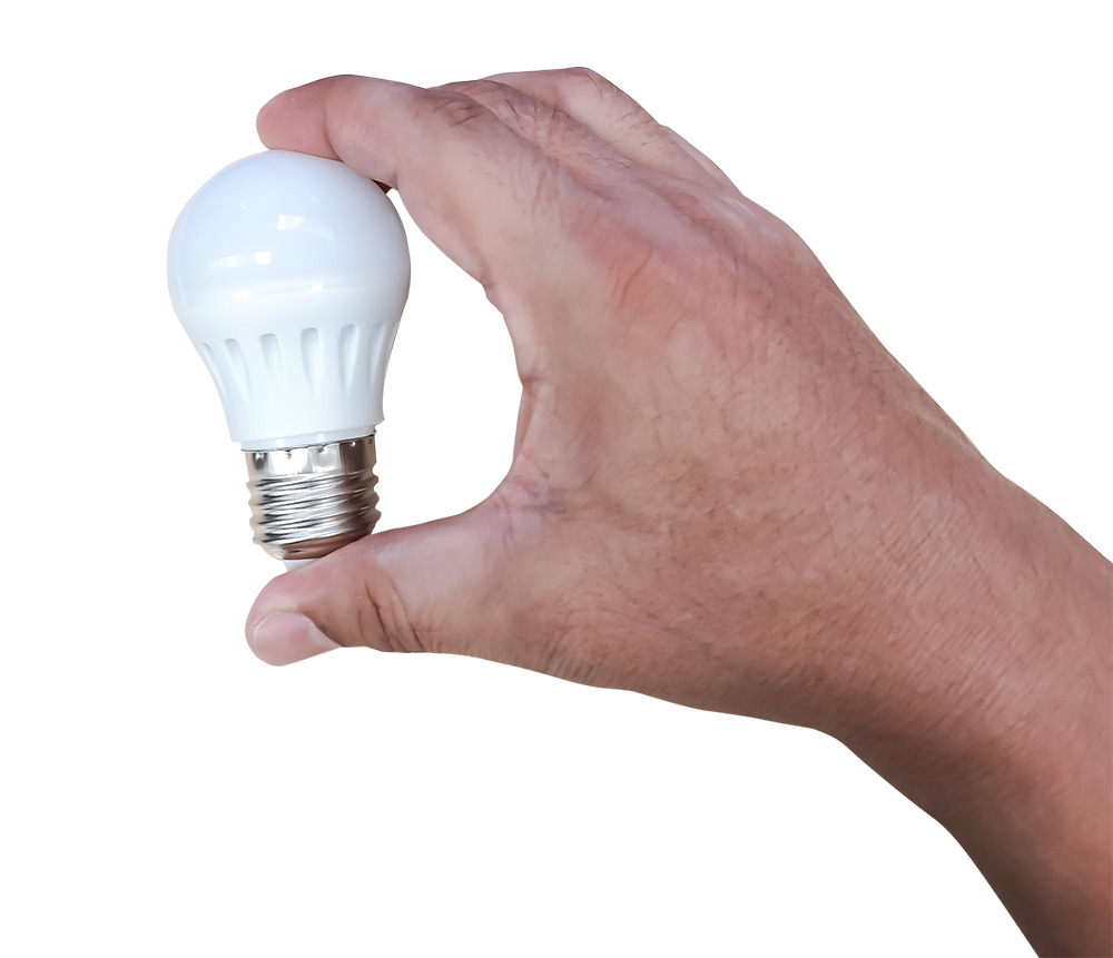 Foco Led con Luz Cálida Ahorrador de Energía en 3 Watts 210 Lumenes Caja de 10 Piezas Master ROZ-JQP-3W-10