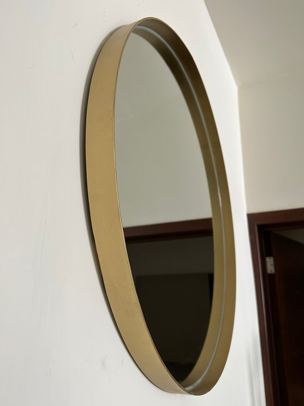 Espejo redondo con marco de metal de 80cm dorado