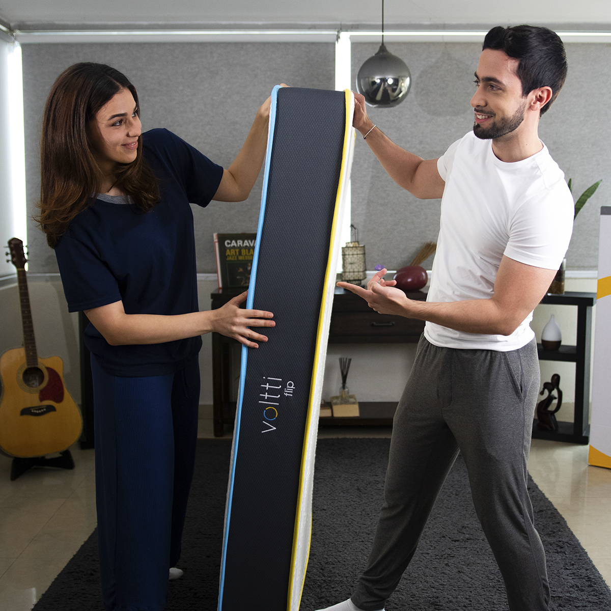 Voltti | Flip | Colchón en Caja | Doble Confort | Matrimonial | 20 CM