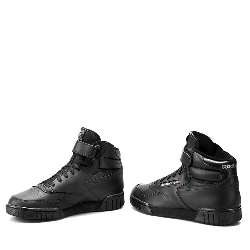 Tenis reebok discount de bota negro