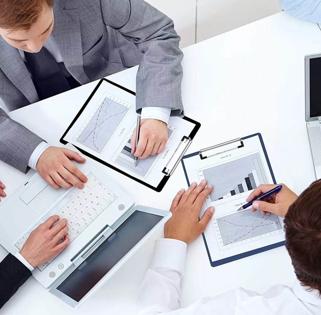 5 Portapapeles De Plástico Con Clip De Metal A4 Tabla Sujeta