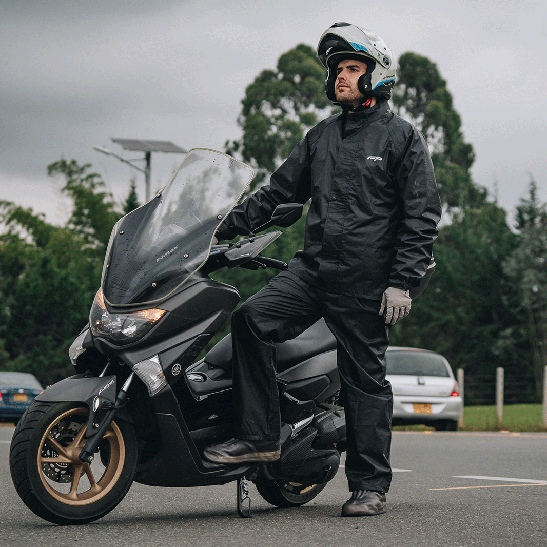 Impermeable Completo Para Motociclista Resistente Storm Fire Parts