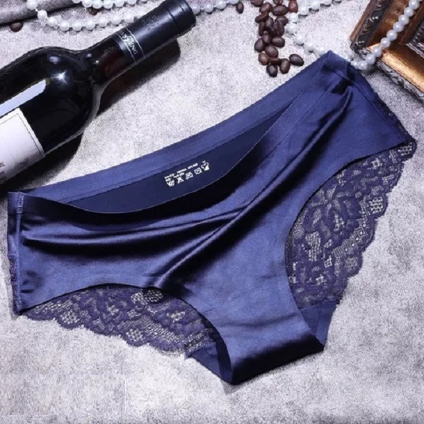 Panties con encaje para dama 3 pza