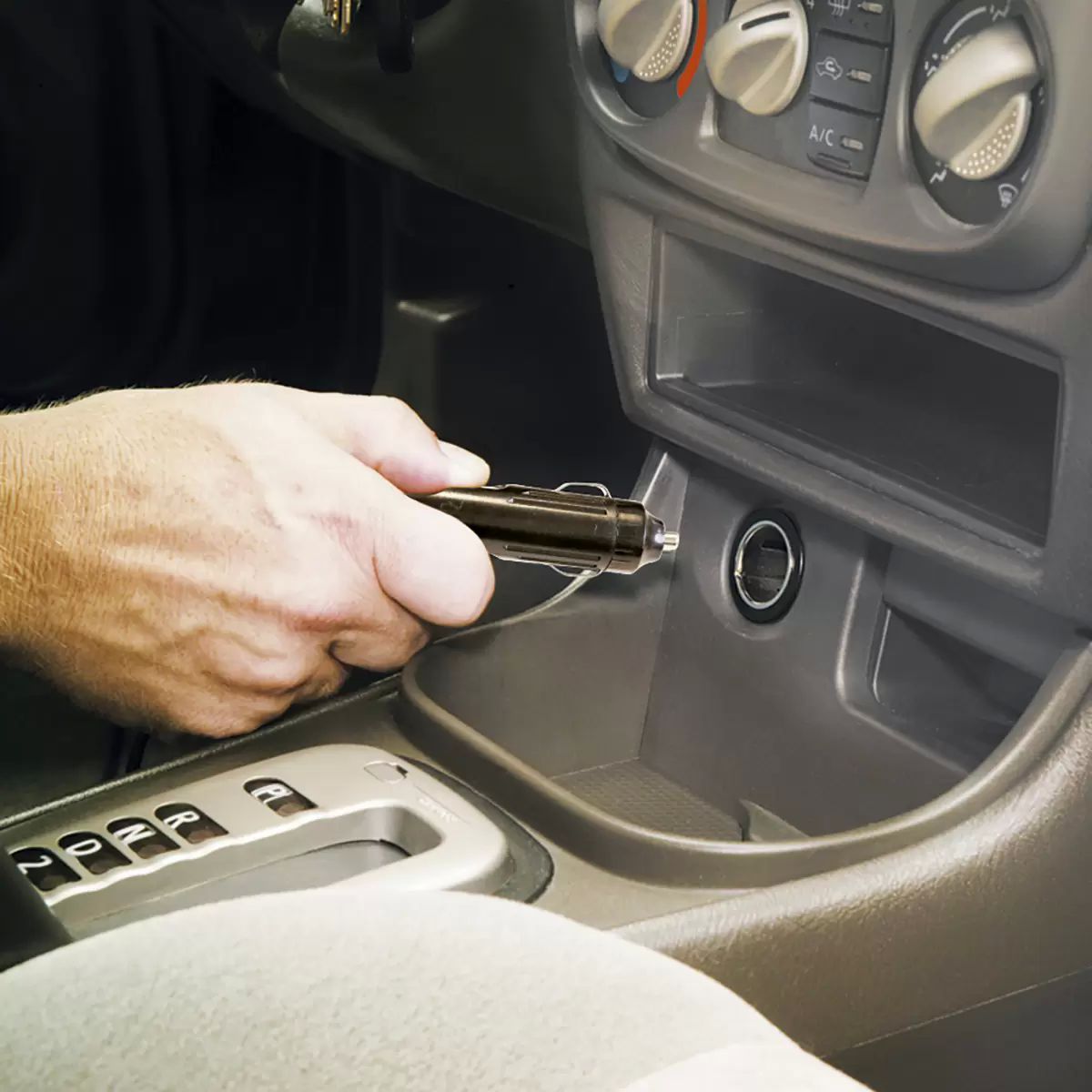 Inflador De Llantas Portátil  Bone-Aire tc12cm 12V Para Autos Bicicletas