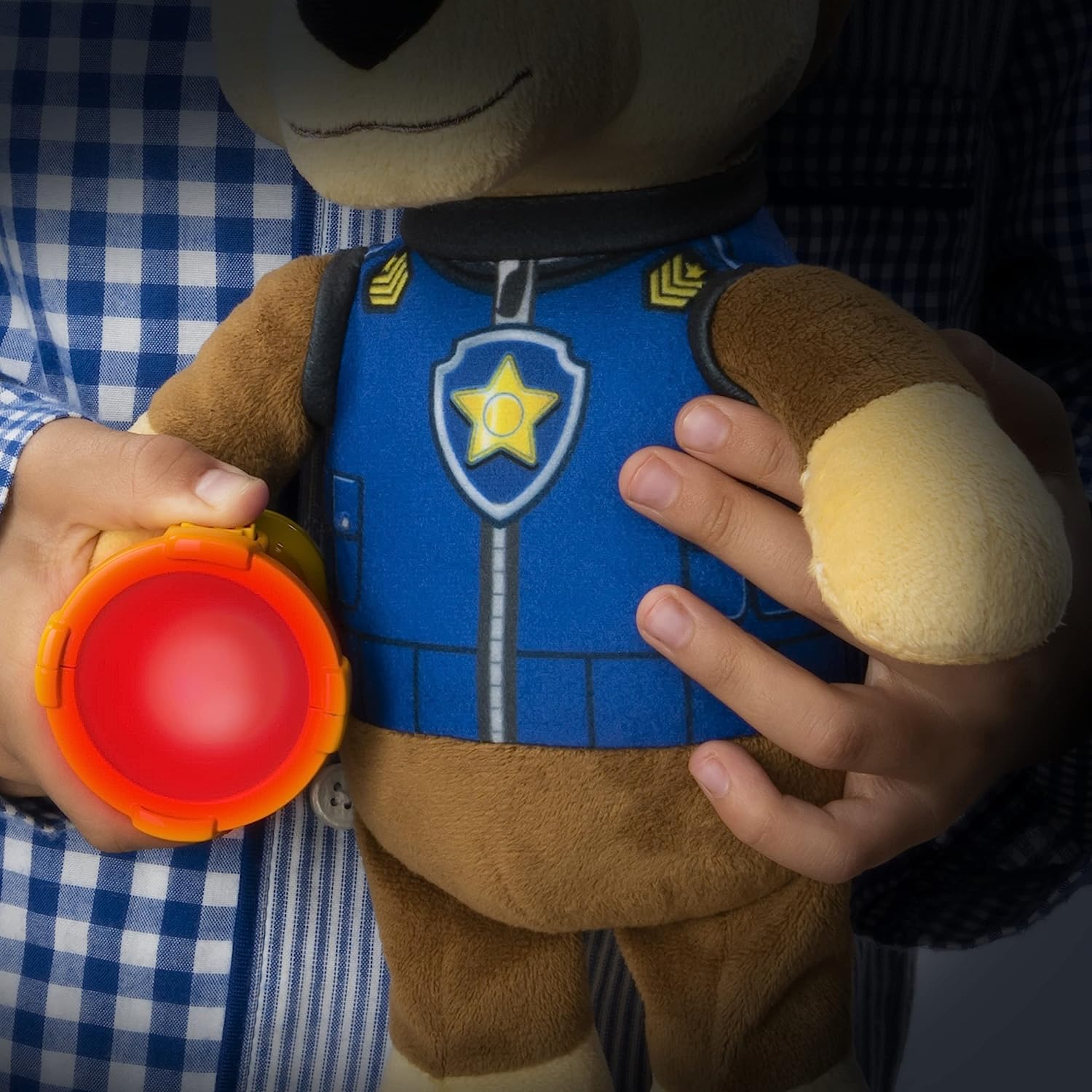 Paw Patrol Snuggle Up Peluche Chase Con Sonido Y Linterna.