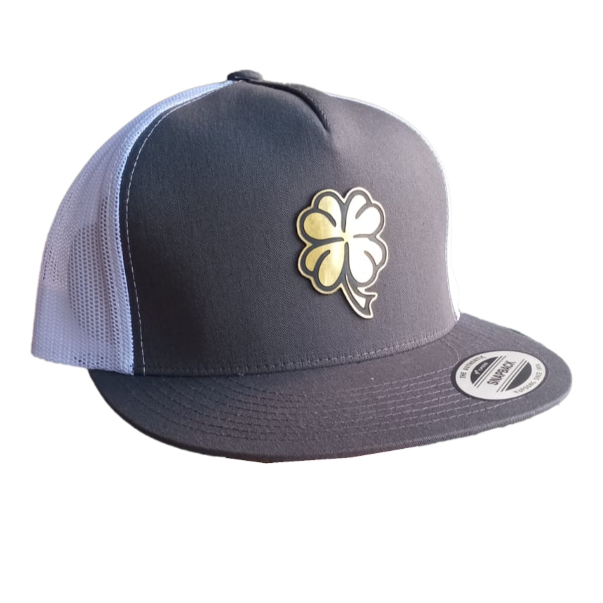 Gorra  Plana Ajustable Yupoong gris/blanca Trebol Unisex 6006GB