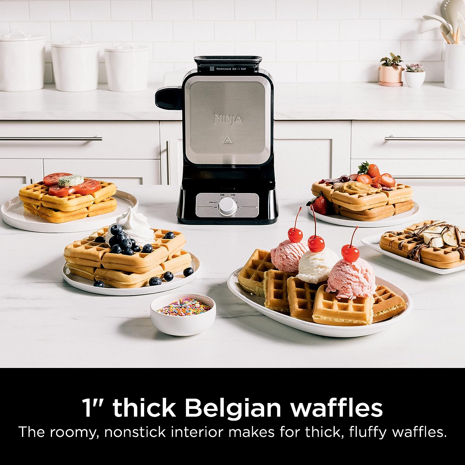 WAFFLERA NINJA WAFFLE MAKER MAQUINA PARA HACER WAFFLES BELGAS PRO NEVERSTICK BW1001 RENEWED