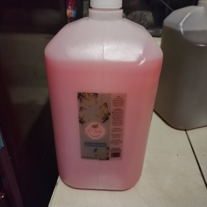 Shampoo para manos y cuerpo