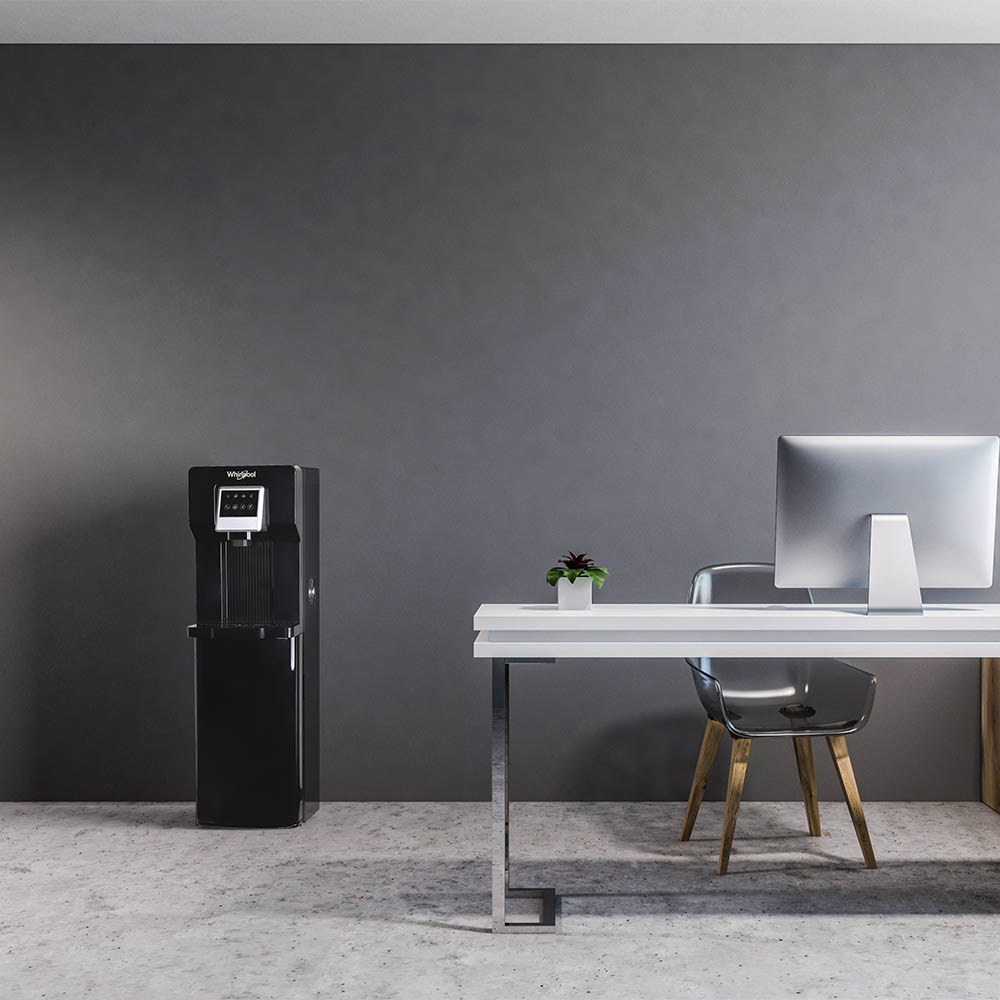 Despachador de Agua Whirlpool con fábrica de hielo Negro WK0260B