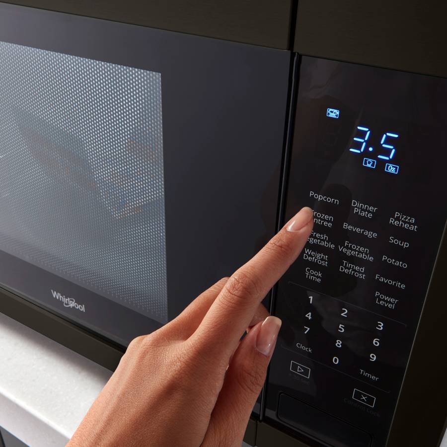 Microondas Whirlpool 1.6p Sensor Cooking Negro WMC30516HV