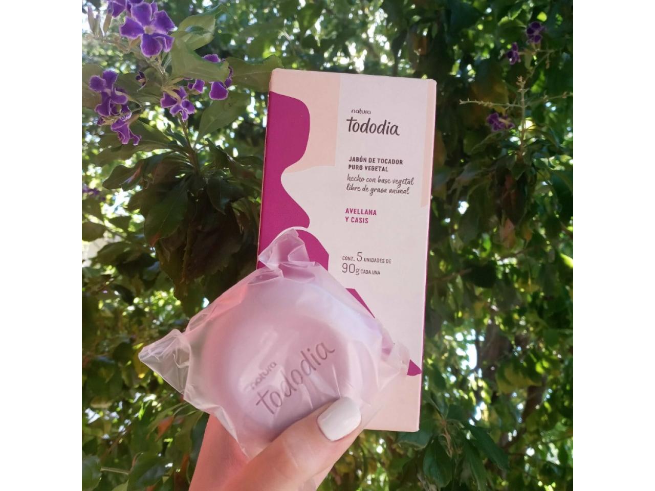 Jabones de Tocador Avellana y Casis 5 piezas de 90g Tododia Natura