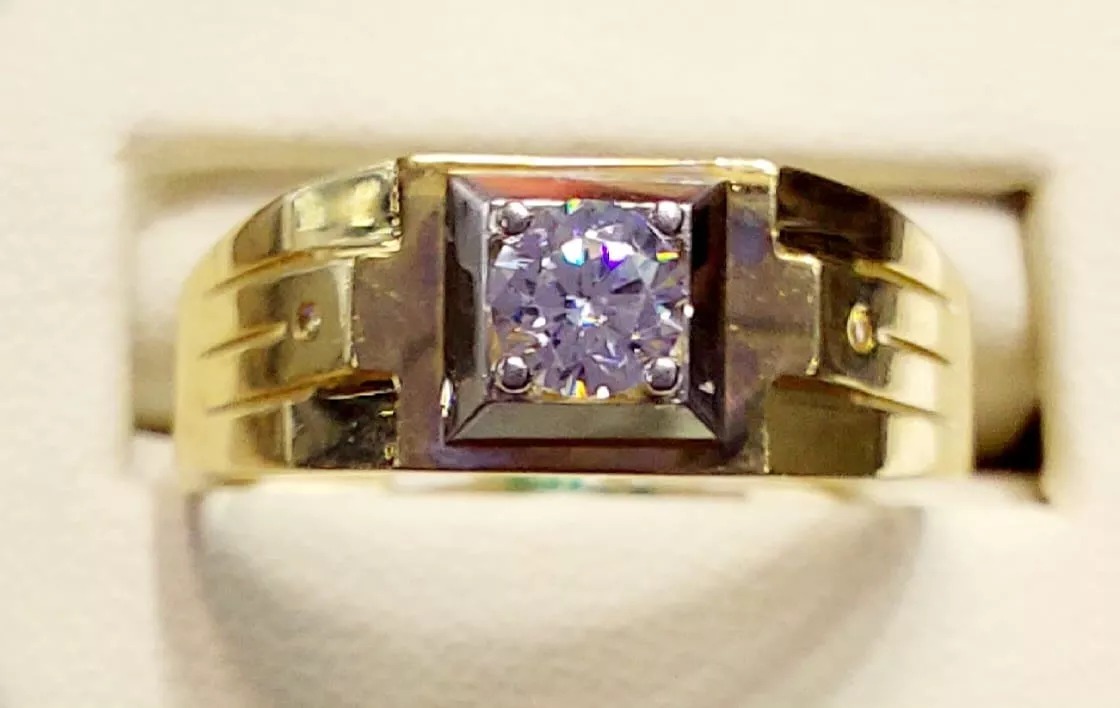 Anillo Sello Circonio Oro 10 K. + Obsequio