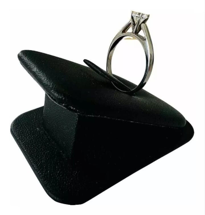 Anillo Compromiso Zirconia 5 Mm Oro 14K + Obsequio