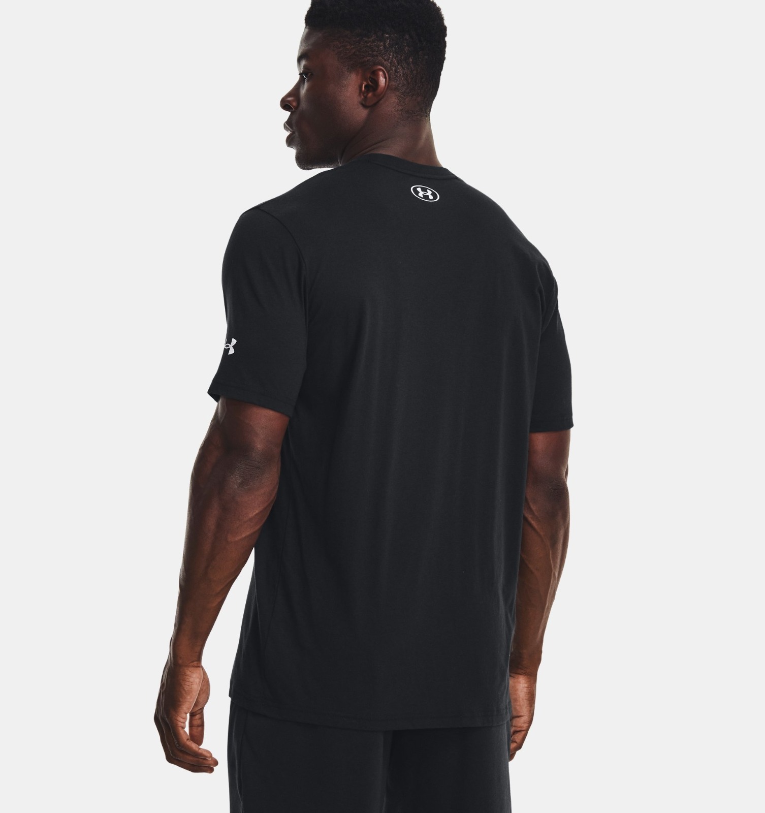 Playera Under Armour Project Rock Brahma Bull 1361733-003 Entrenamiento