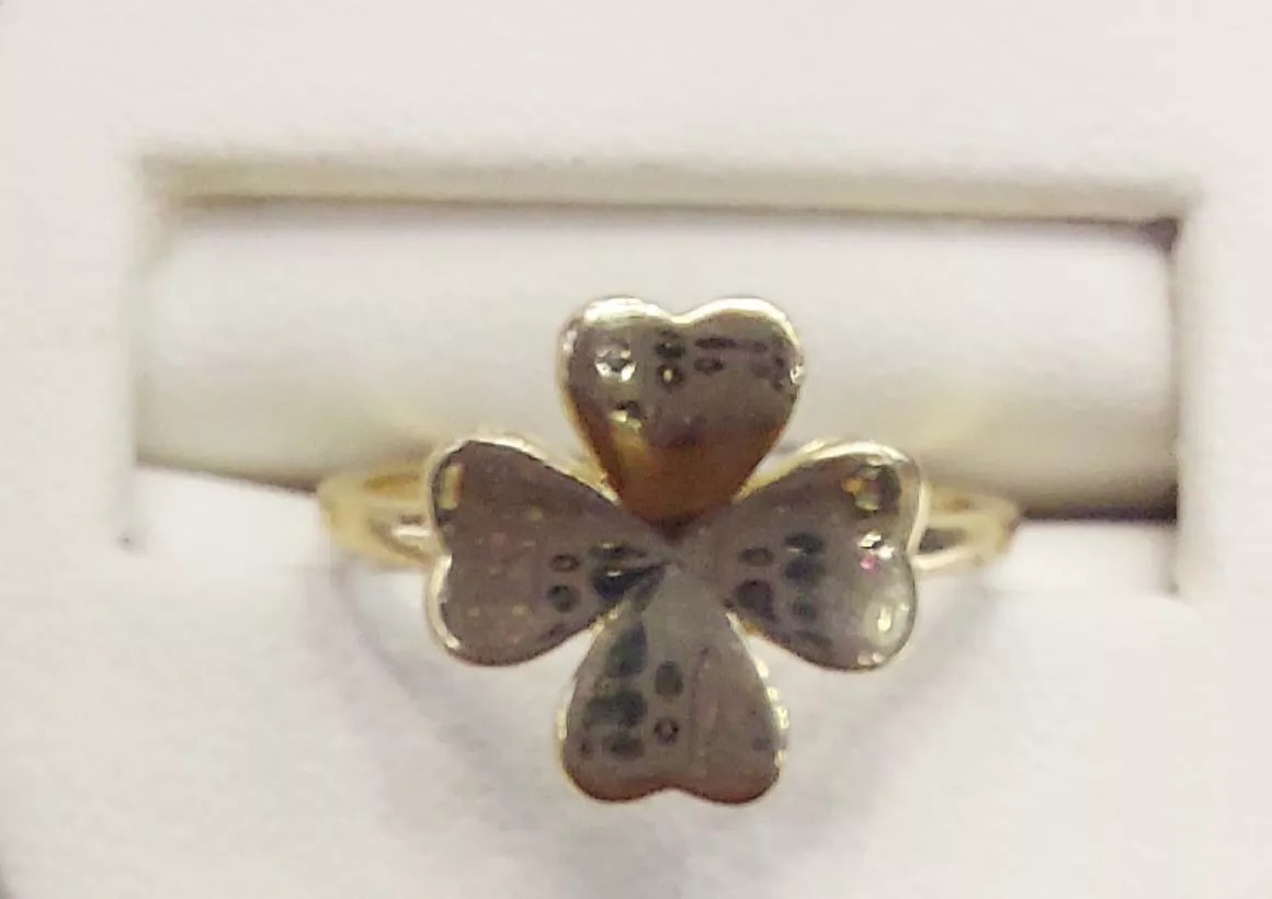 Anillo Trébol 4 Hojas Oro 14K. + Obsequio