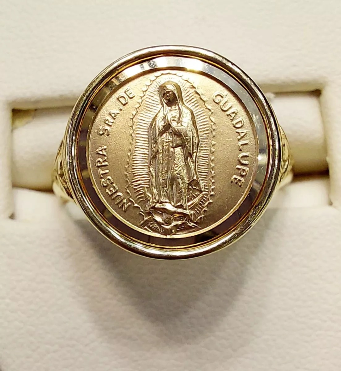 Anillo Virgen Guadalupe Oro 10 K.+ Obsequio