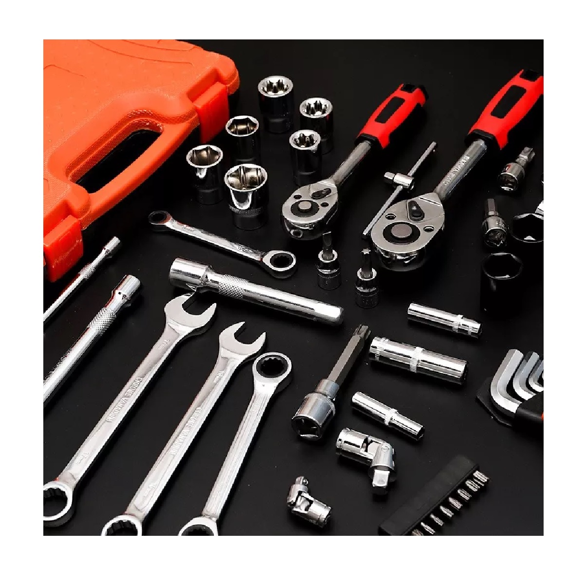 Juego De Dados Herramientas Reparación De Automóviles 121Pzas