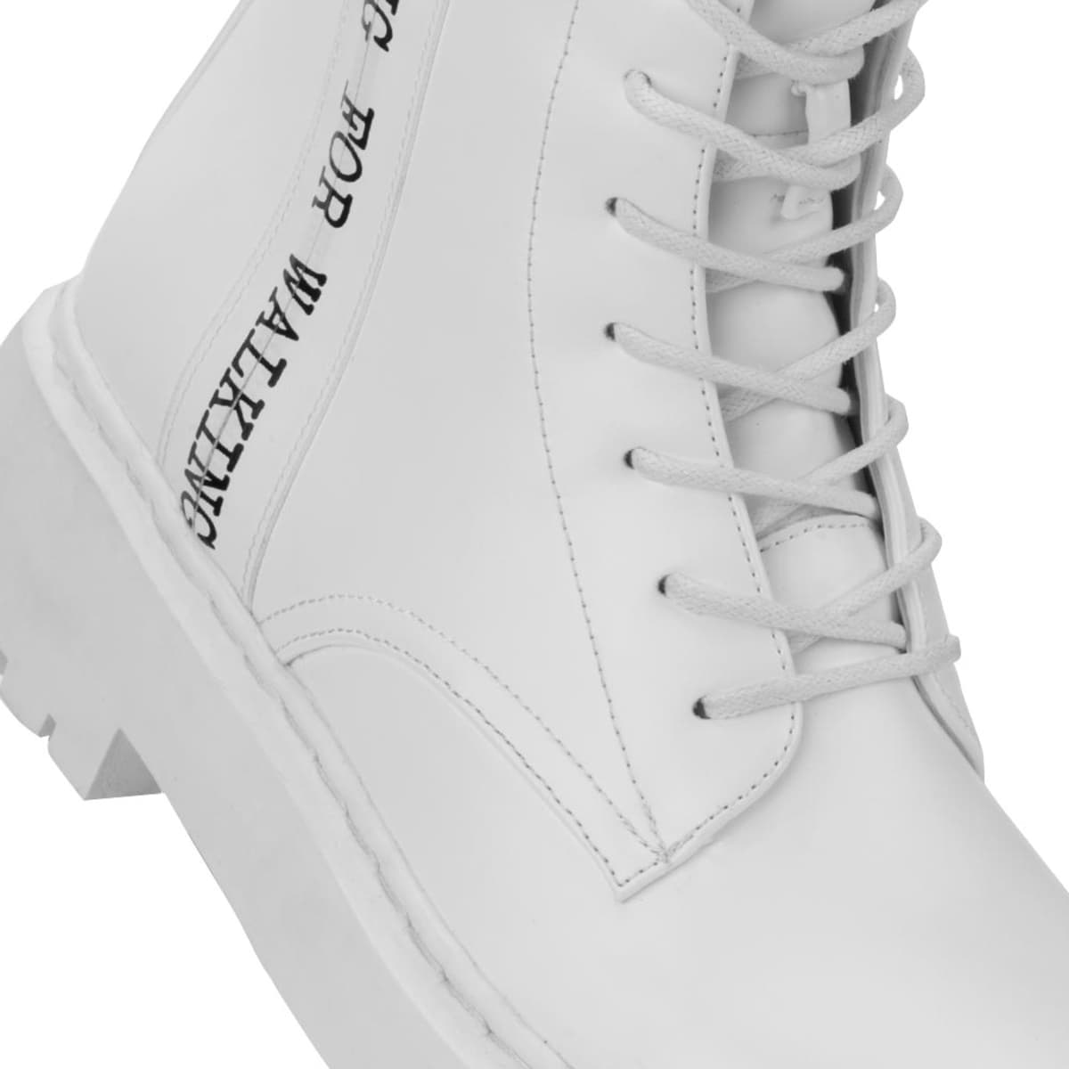 Bota militar blanca con cierre y frase lateral, Belinda Peregrin, mod. 1090051