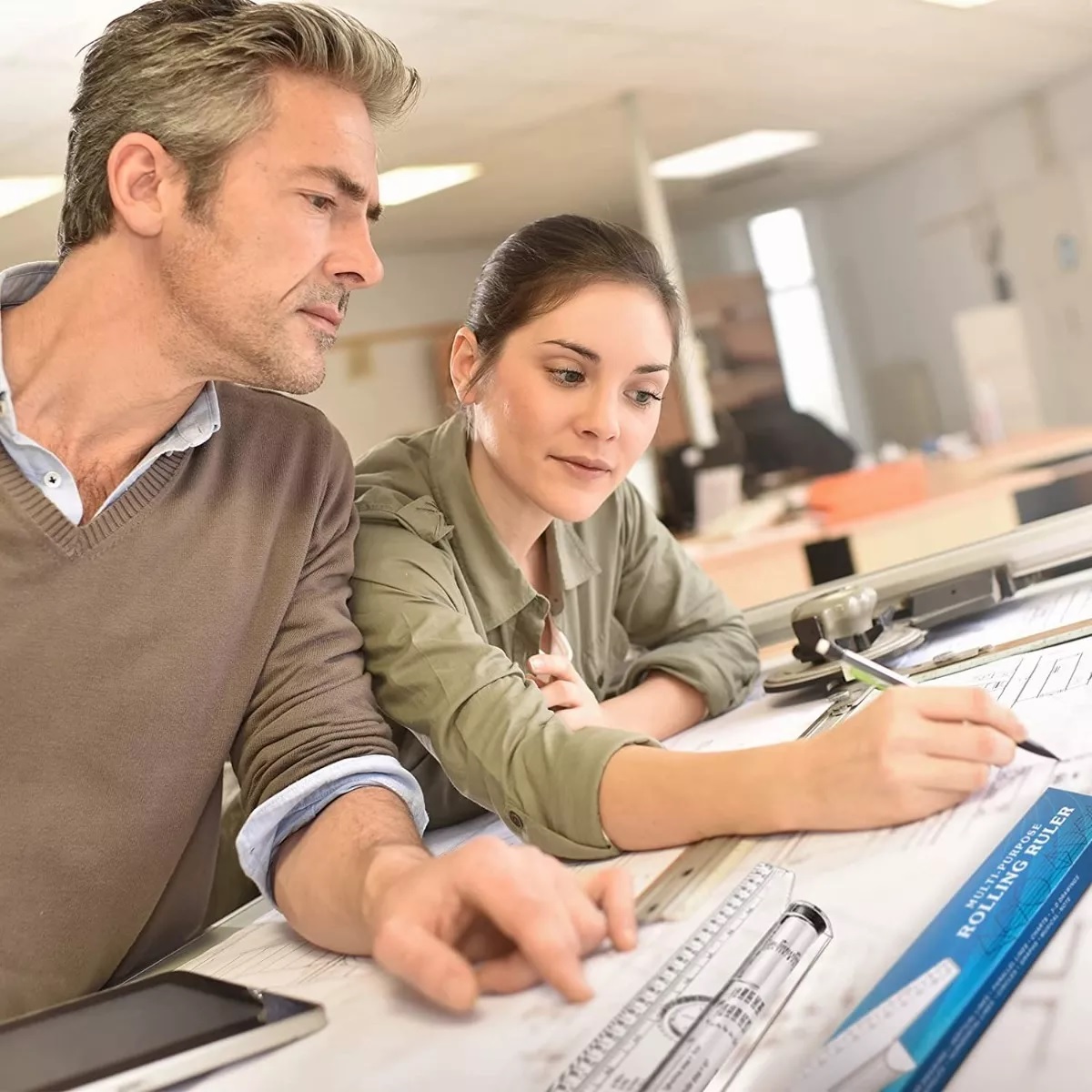 Multi Regla Rodante 15cm De Dibujo Rolling Roller Profesiona