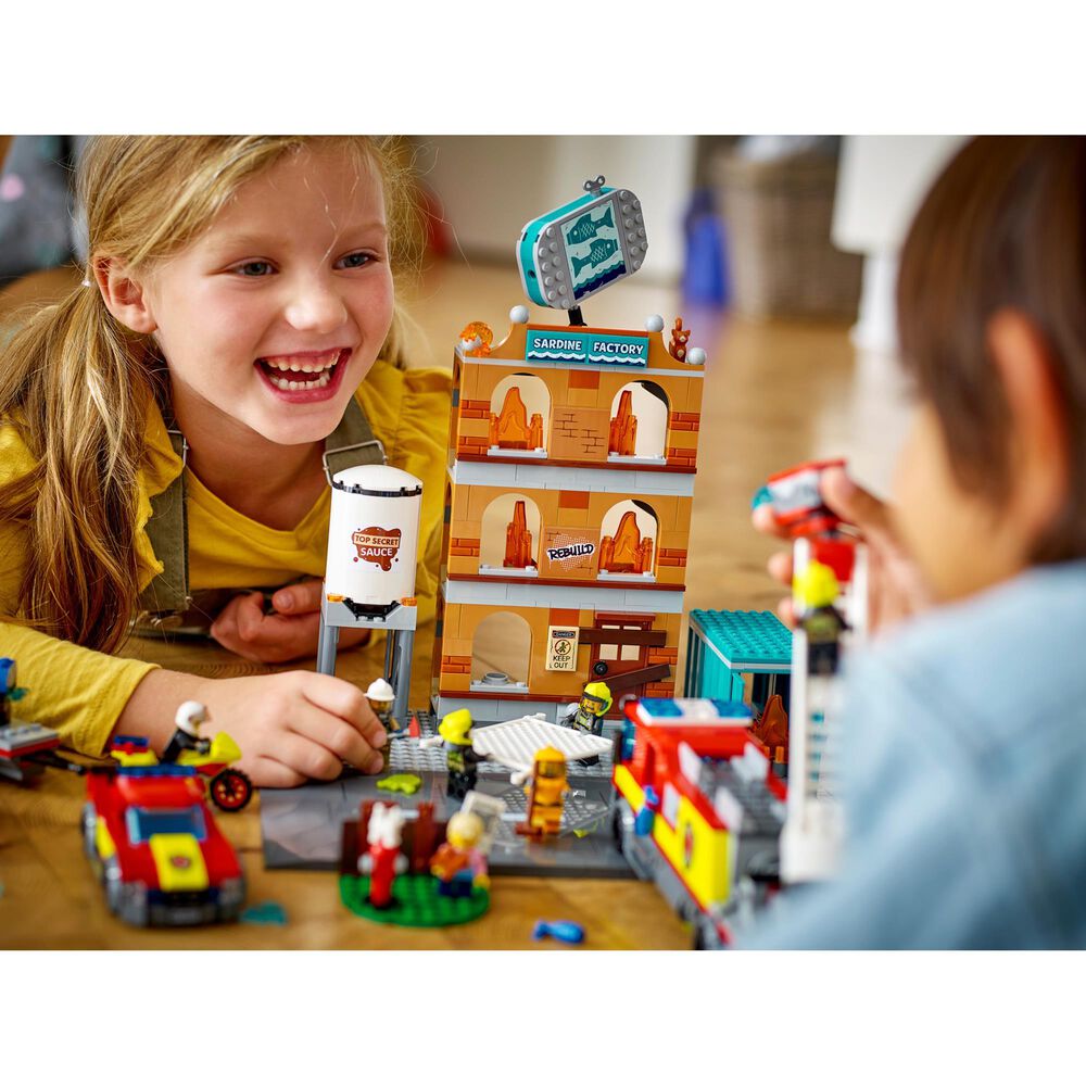 Lego City Brigada de Bomberos 766pzs