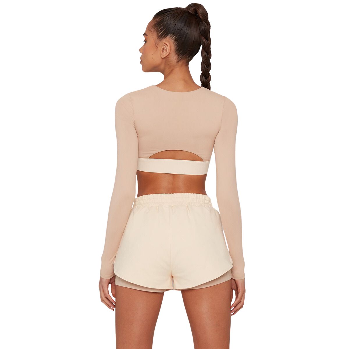 Conjunto Deportivo Bicolor con Short y Top Mangas Largas.