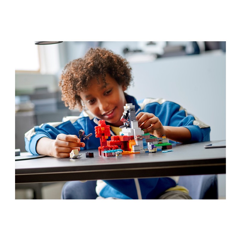Lego Minecraft El Portal en Ruinas 316pzs
