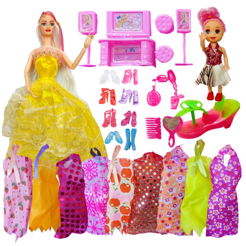 Muñeca Articulada Con Vestidos Y Accesorios Guarda Ropa