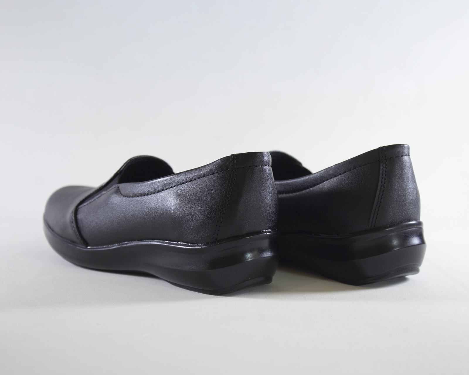 Zapato Choclo De Piel Para Mujer Color Negro