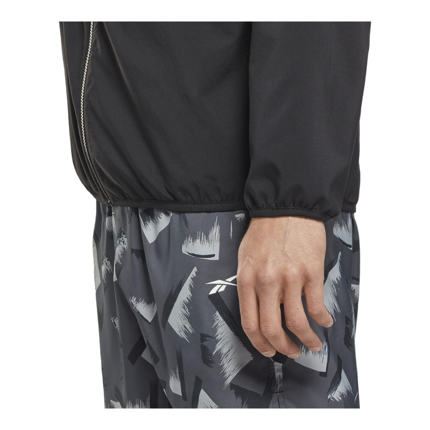 CHAMARRA REEBOK HOMBRE NEGRO REEBOK RUNNING WOVEN HI0053.