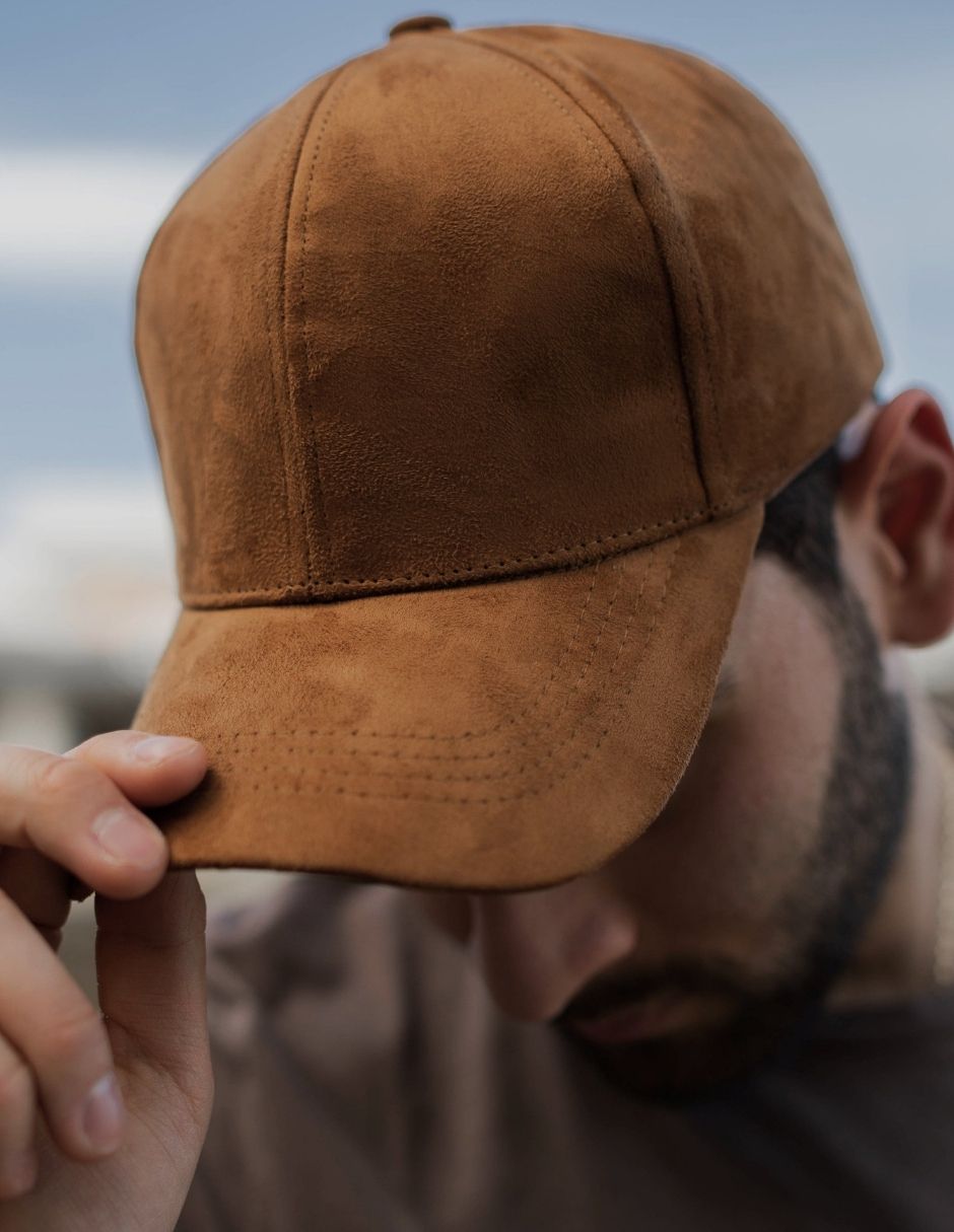 Gorra De Gamuza Unisex Talla Ajustable Marca Brunel