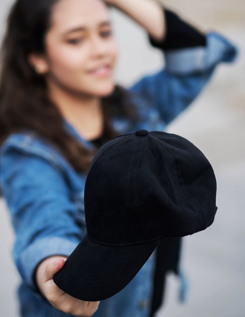 Gorra De Gamuza Unisex Talla Ajustable Marca Brunel