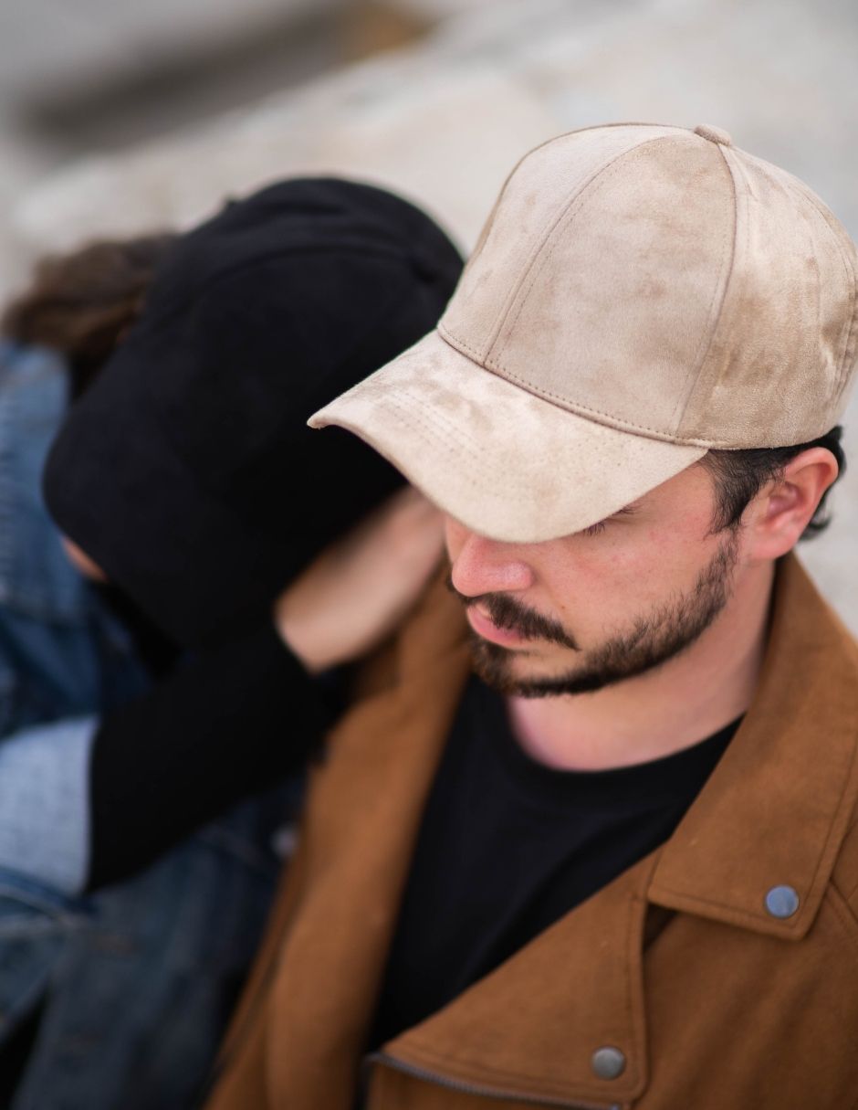 Gorra De Gamuza Unisex Talla Ajustable Marca Brunel