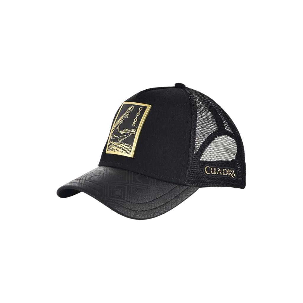 Gorra snapback con aplicación metal