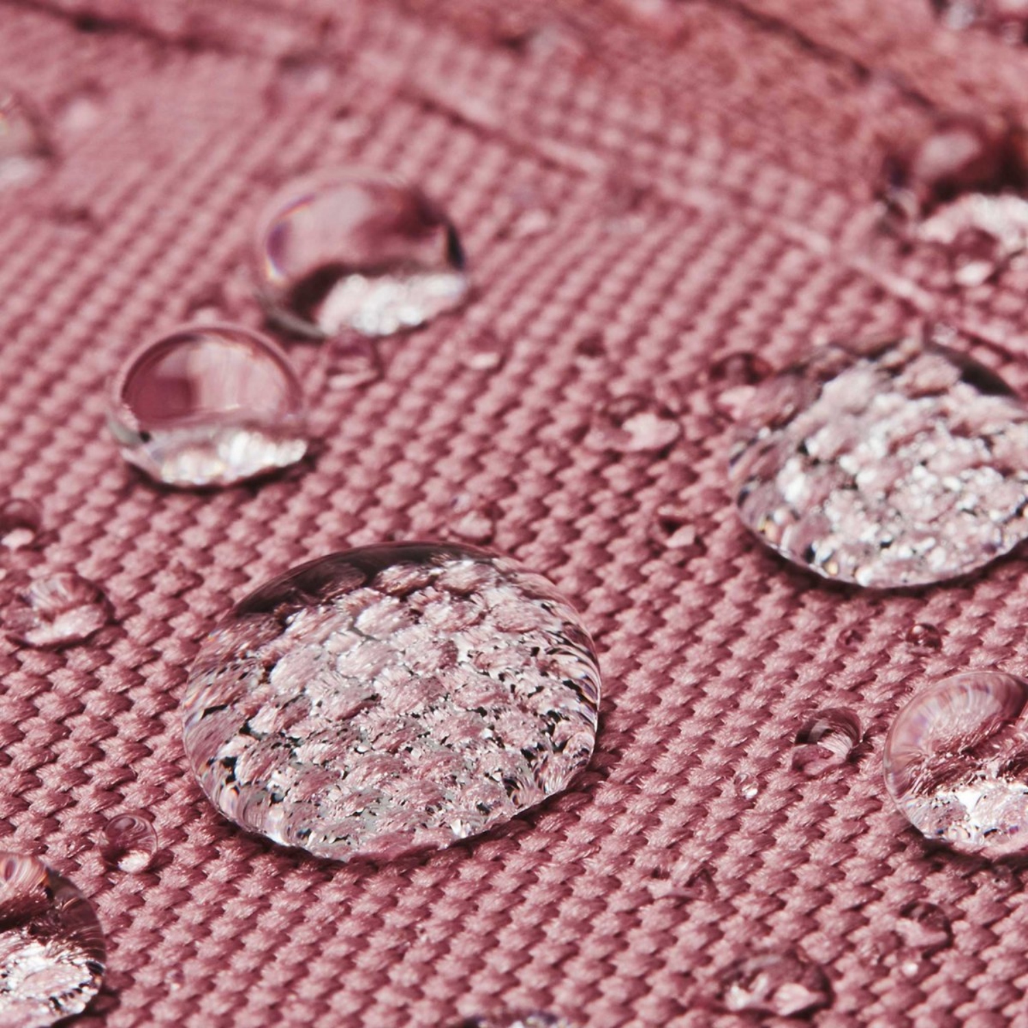 MALETA UNDER ARMOUR UNDENIABLE 5.0 ROSA-MUJER 1369222 697