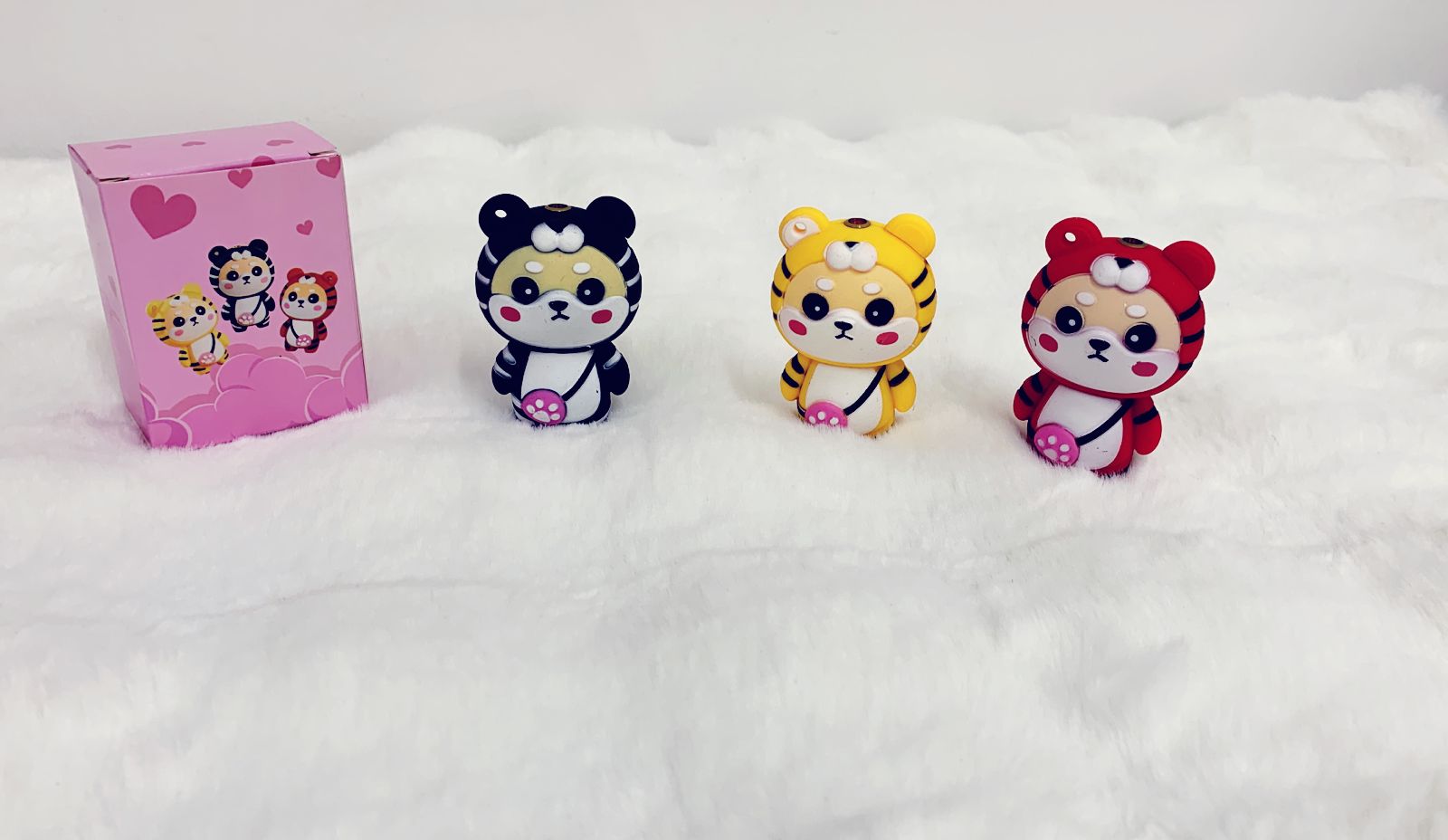  ENCENDEDOR DE MUÑECAS